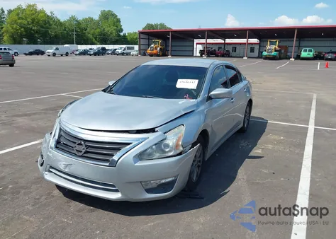 2015 Nissan Altima 2.5 S z USA, uszkodzony, nr VIN 1N4AL3AP7FC422031